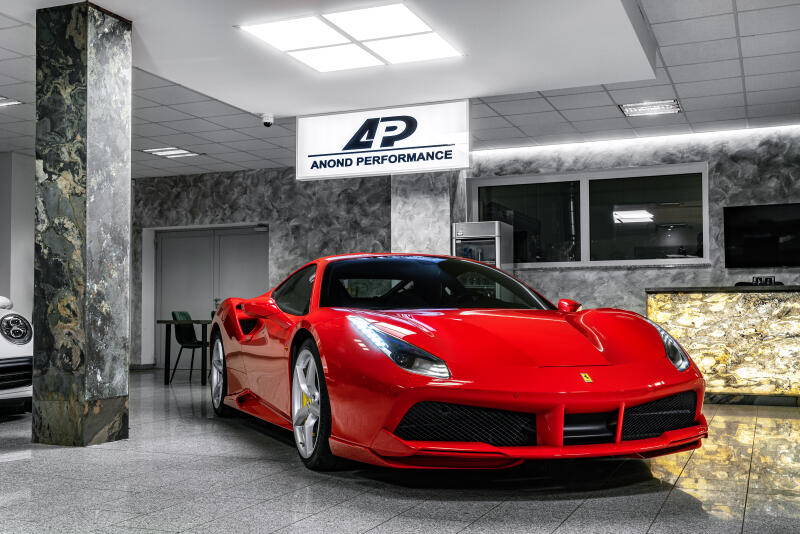 Ferrari 488