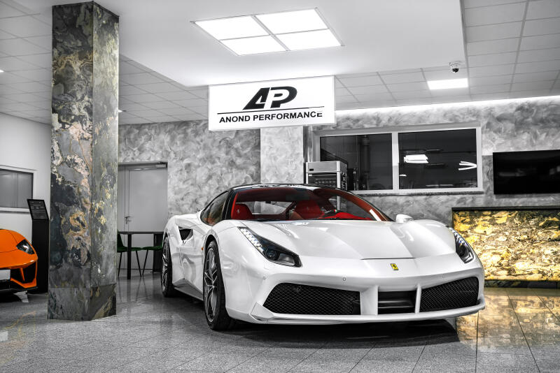 Ferrari 488