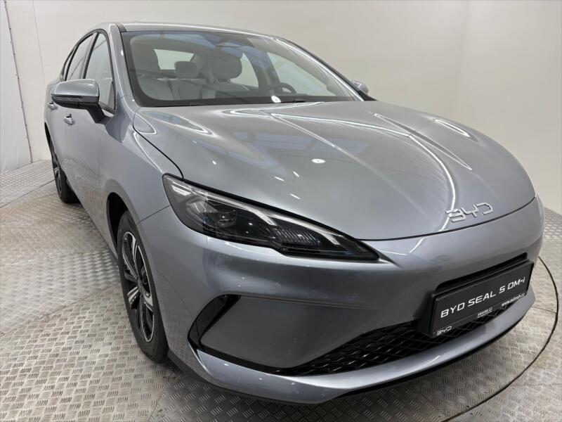 BYD Seal 5 DM-i