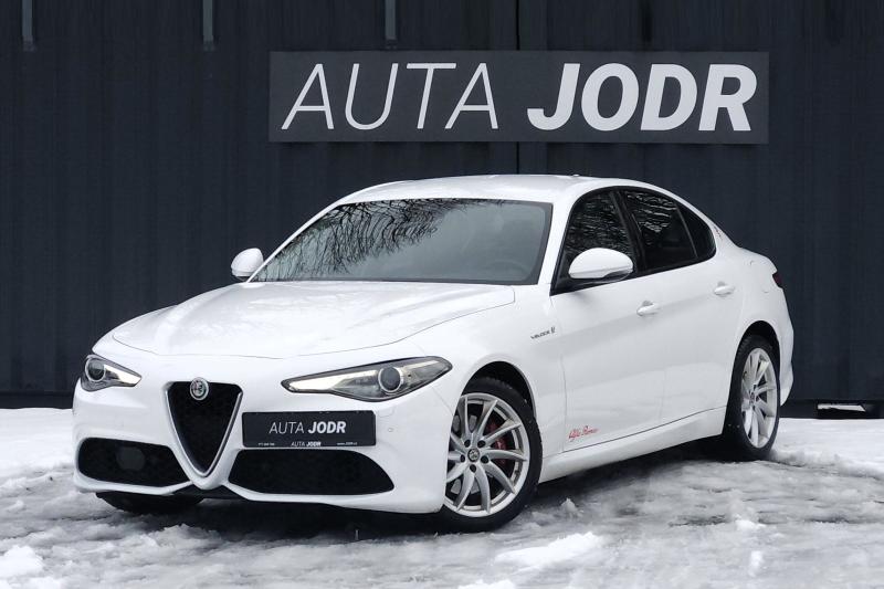 Alfa Romeo Giulia