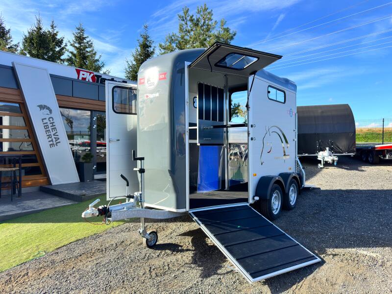 Cheval Libert�