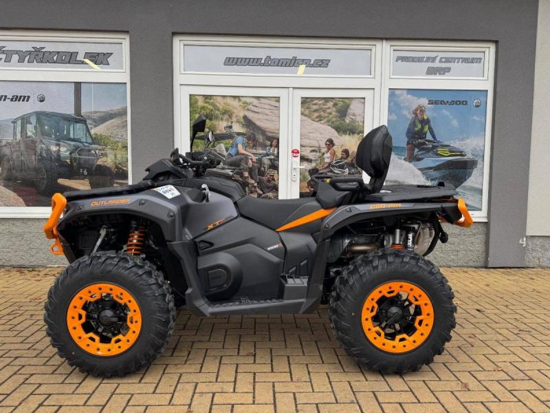 Can-Am Outlander Max 1000 XT-P