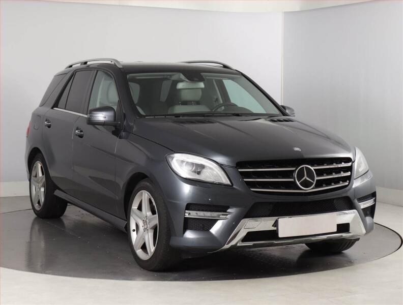 Mercedes-Benz Triedy M