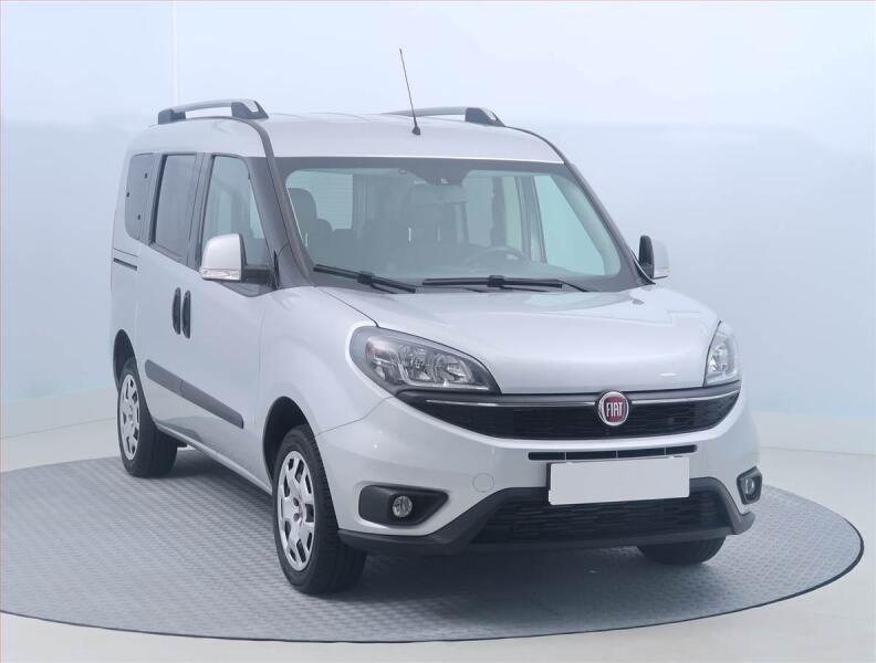 Fiat Dobl�