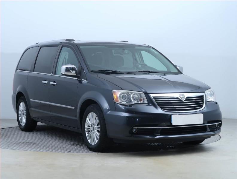 Lancia Voyager