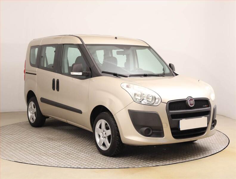 Fiat Dobl�