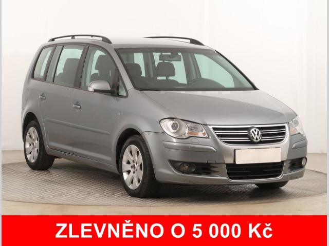 Kia Rio 1.4 16V, nová STK, Tažné