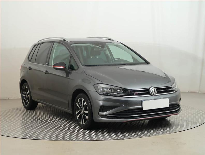 Volkswagen Golf Sportsvan   