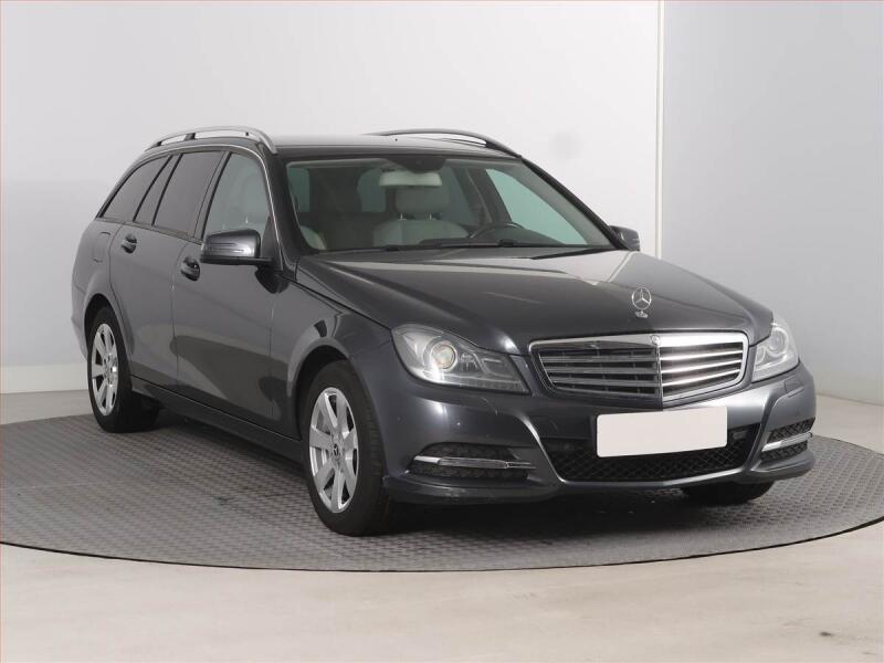 Mercedes-Benz Triedy C