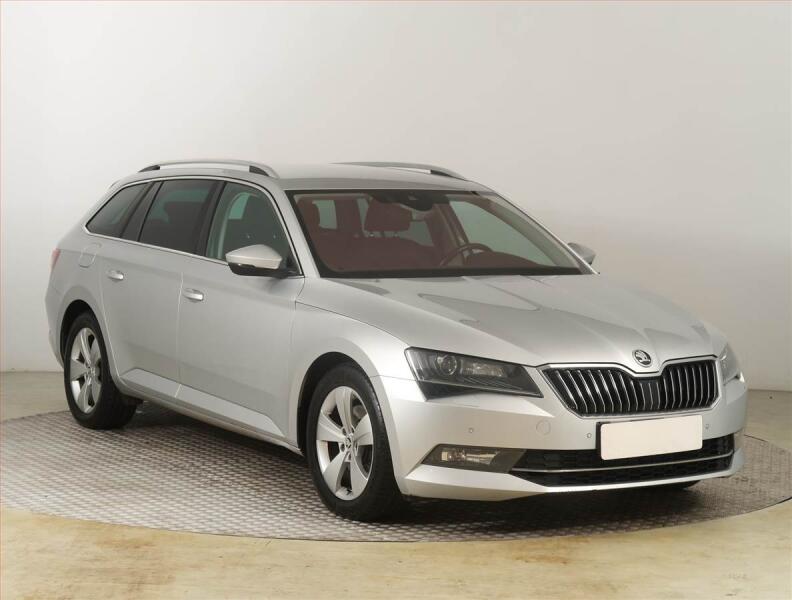 �koda Superb