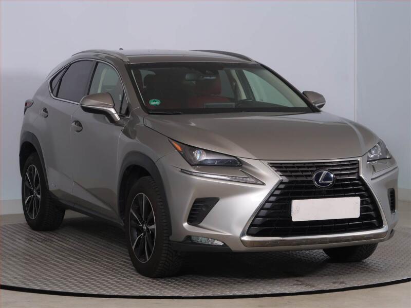Lexus NX 300h
