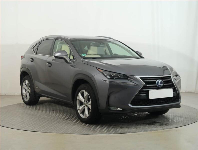 Lexus NX 300h