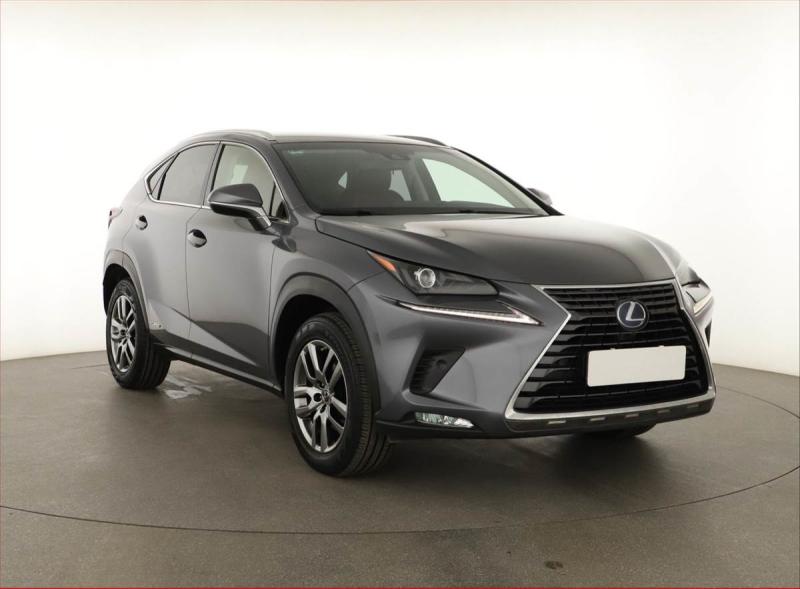 Lexus NX 300