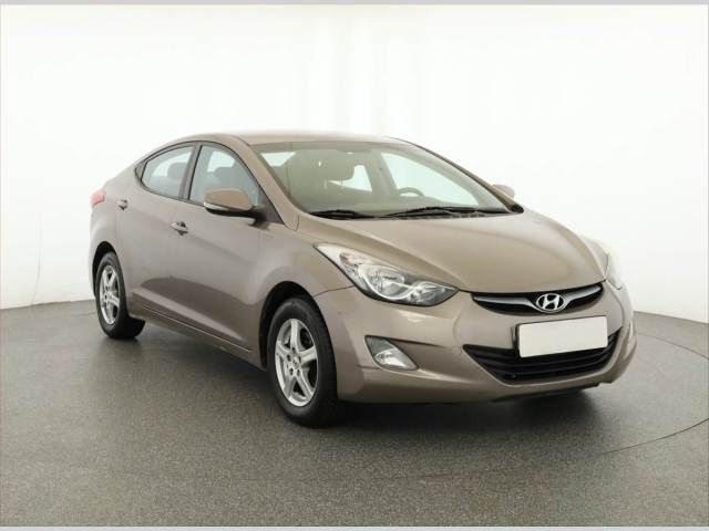 Hyundai Elantra 1.6, ČR,1.maj, Serv.kniha