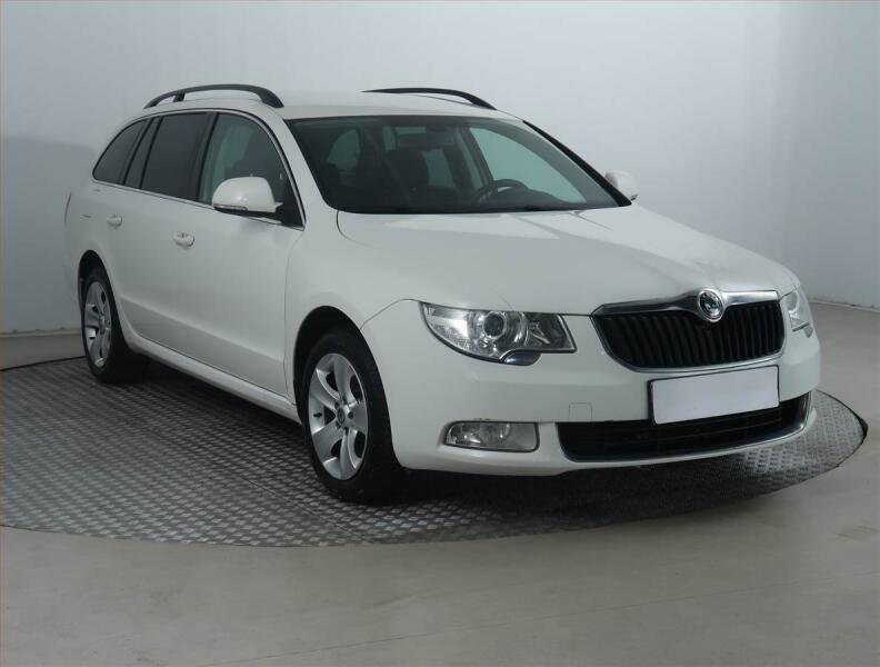 �koda Superb