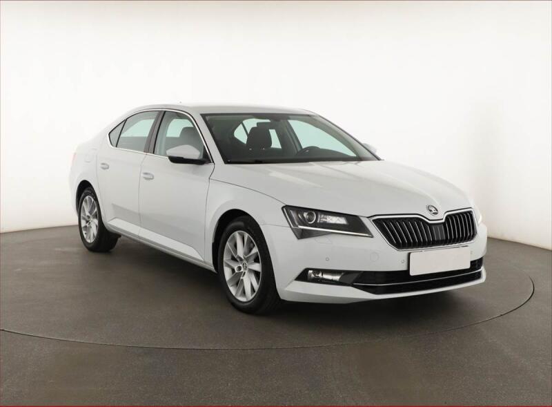 �koda Superb