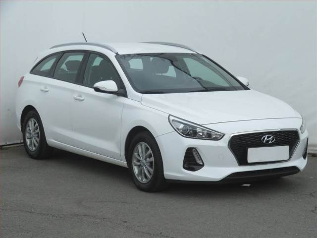 Hyundai i30 1.6 CRDi, ČR,1.maj, Tempomat