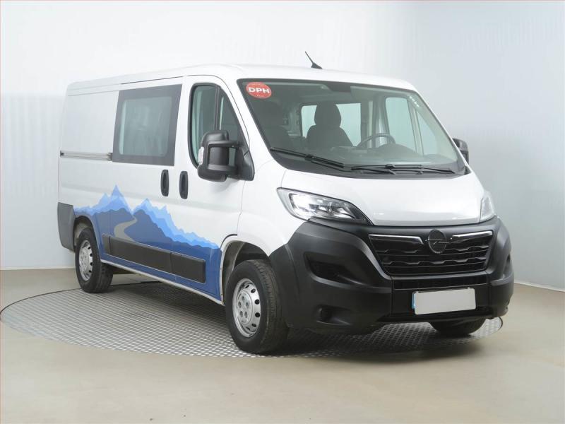 Opel Movano
