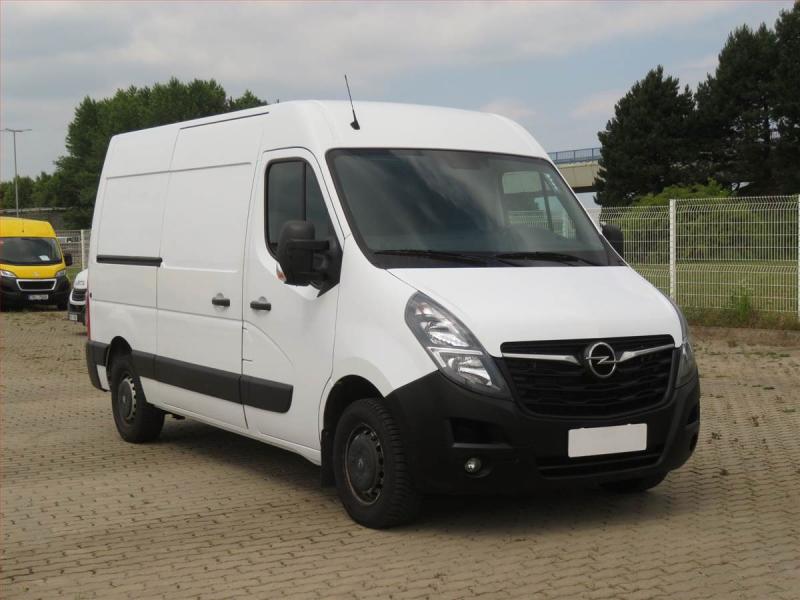 Opel Movano