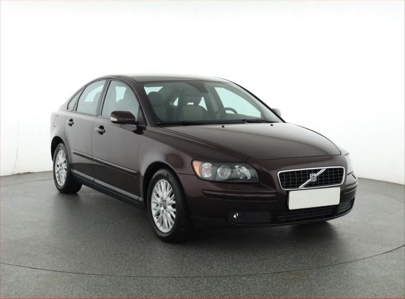 Volvo S40
