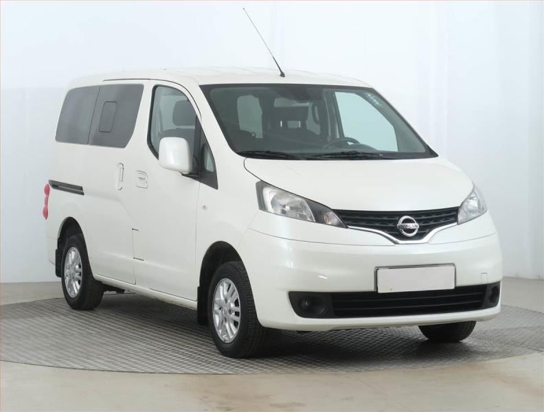 Nissan NV 200