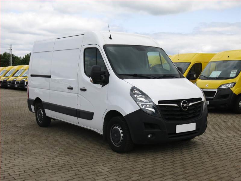 Opel Movano