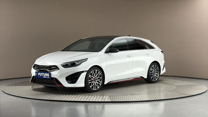 Kia ProCeed