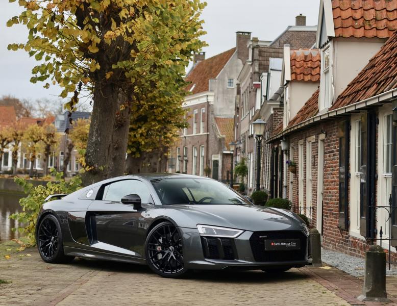 Audi R8