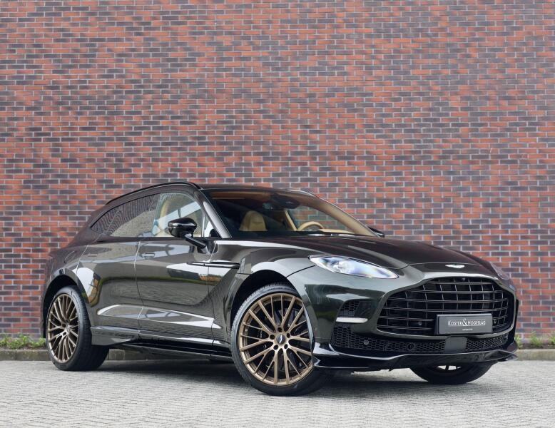 Aston Martin DBX