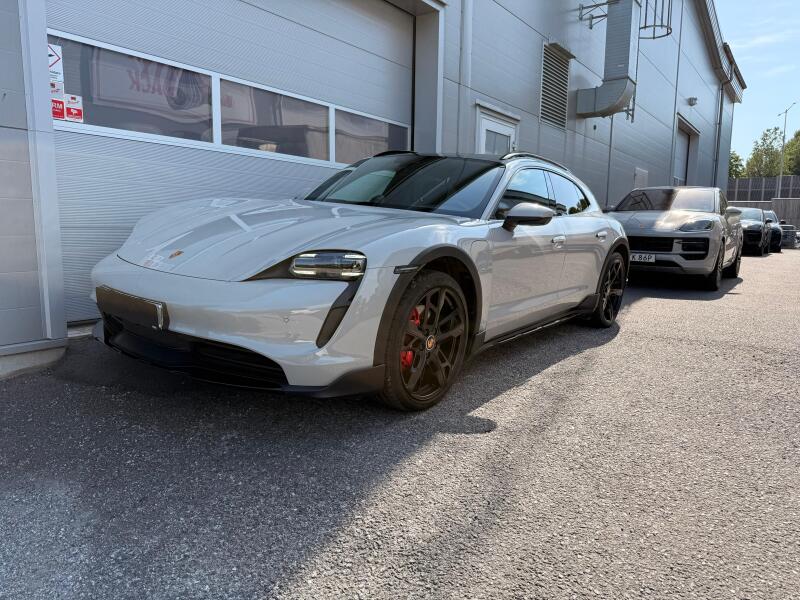 Porsche Taycan