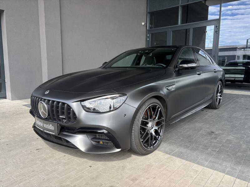 Mercedes-Benz Triedy E