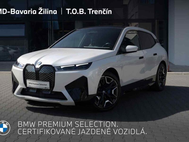 BMW iX