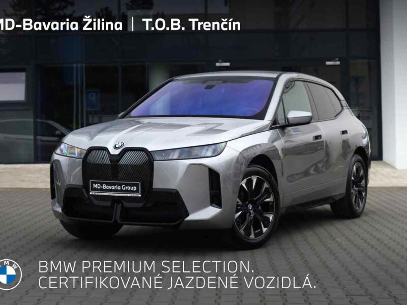 BMW iX