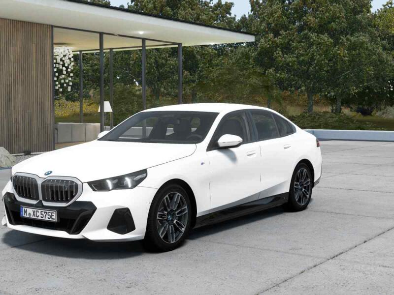 BMW i5