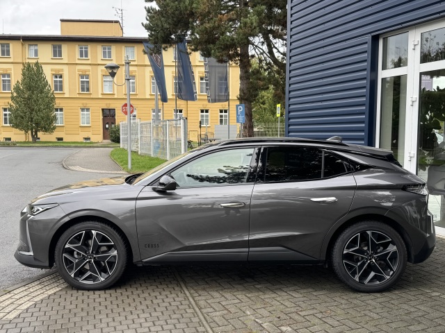 DS Automobiles DS4 Crossback Rivoli Cross BlueHDi 130k