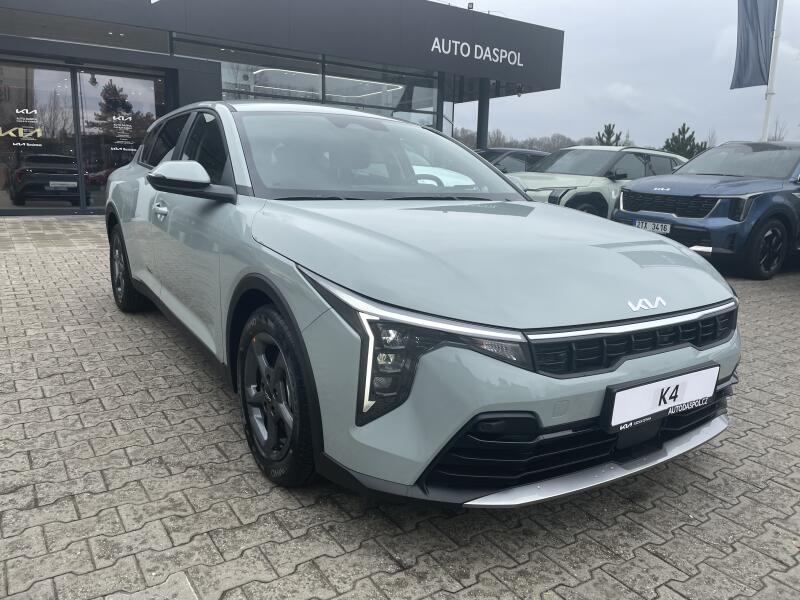 Kia K4