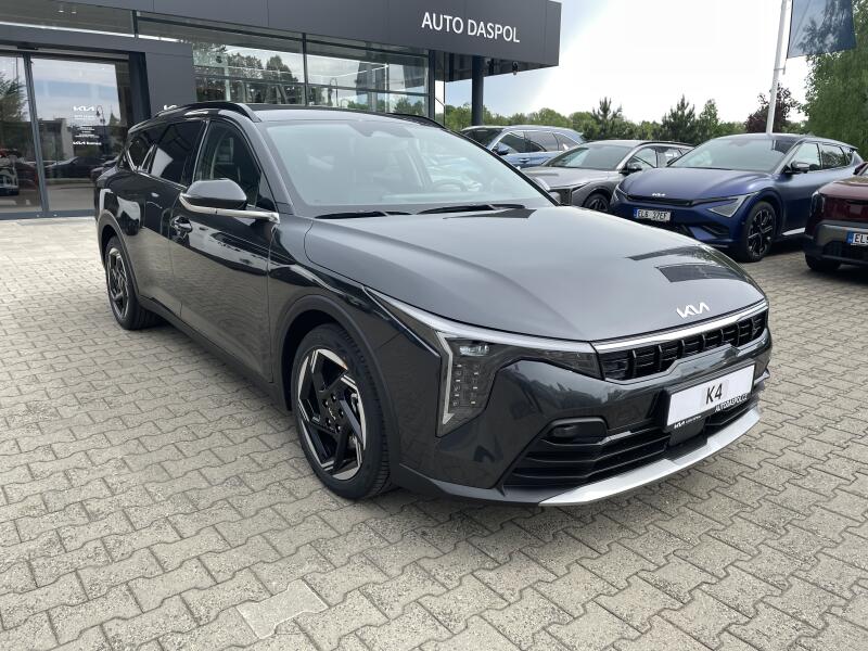 Kia K4 Sportswagon