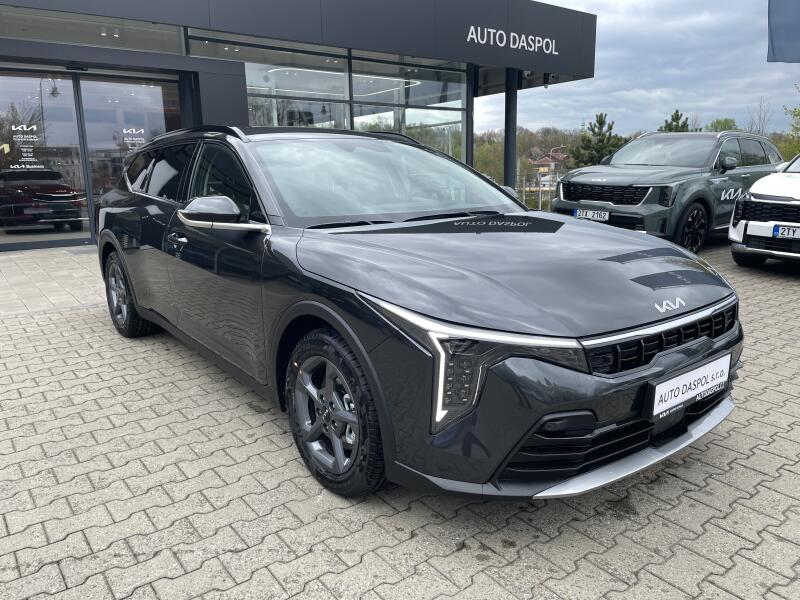 Kia K4 Sportswagon