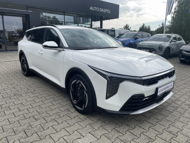 Kia K4 Sportswagon