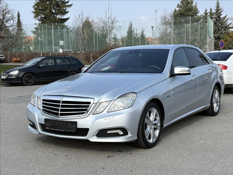 Mercedes-Benz Triedy E