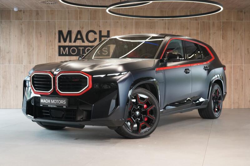 BMW XM