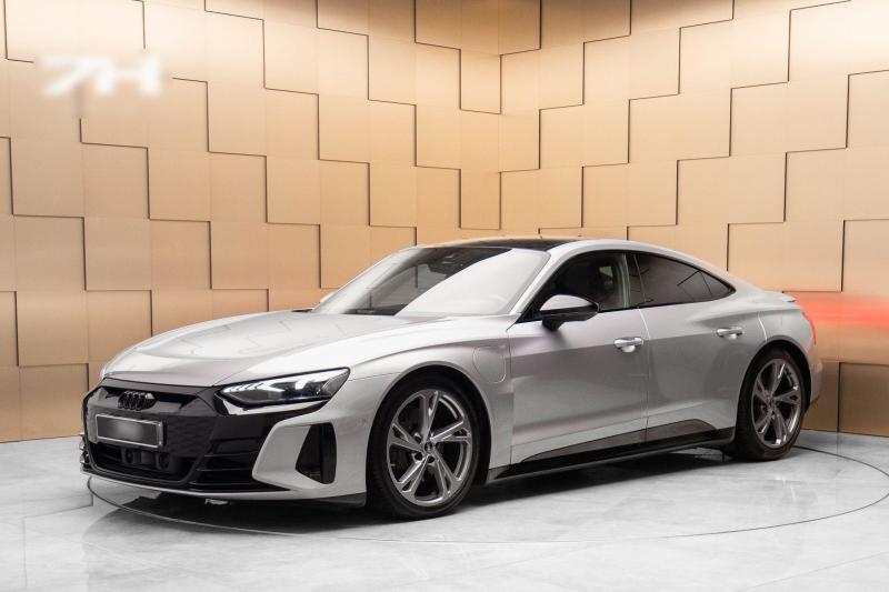 Audi e-tron GT