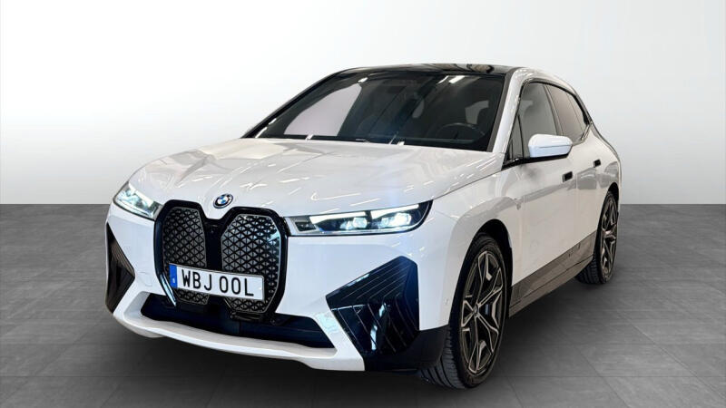 BMW iX