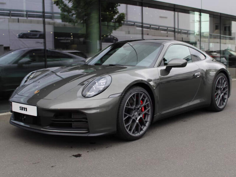 Porsche 911