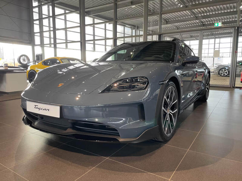 Porsche Taycan