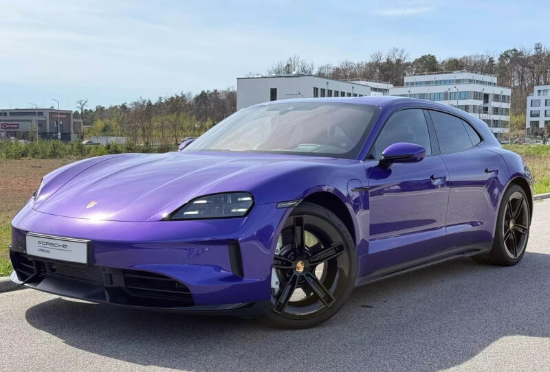 Porsche Taycan