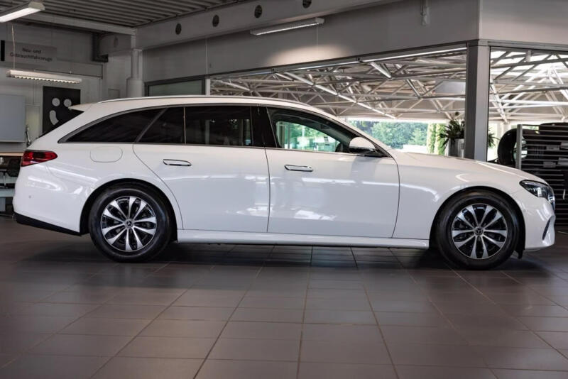 Mercedes-Benz Triedy E