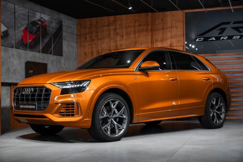 Audi Q8