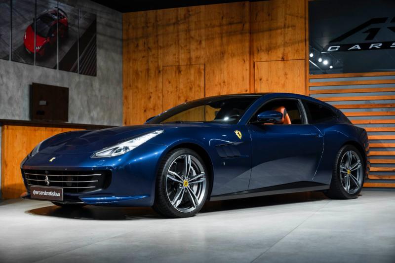Ferrari GTC4 Lusso