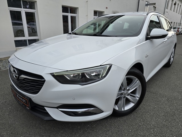 Opel Insignia 1.6CDTi 100kw SPORTS TOURER ČR